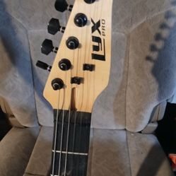 Saw Tooth And Lyx Pro Guitar 