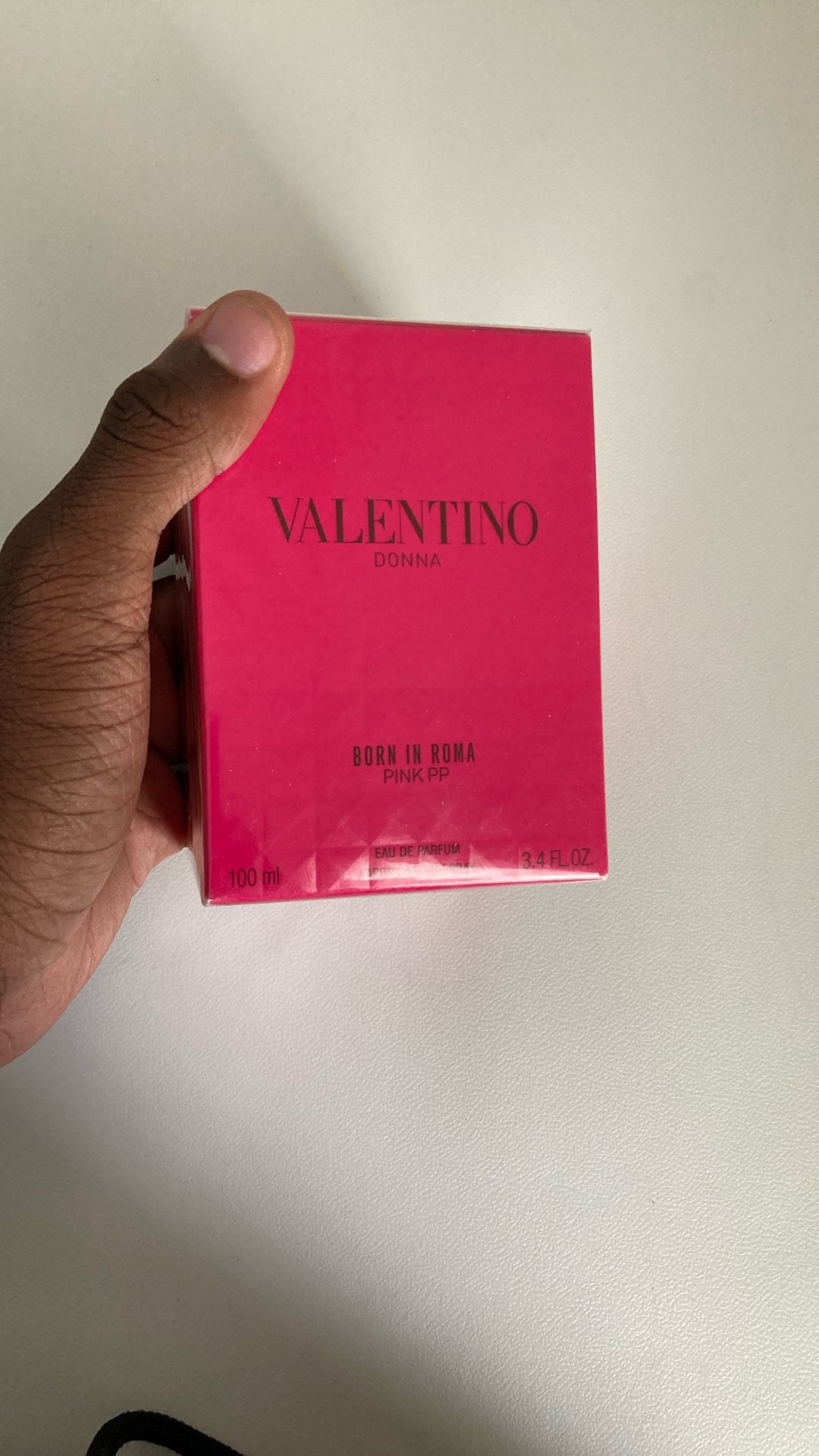 Valentino Perfume