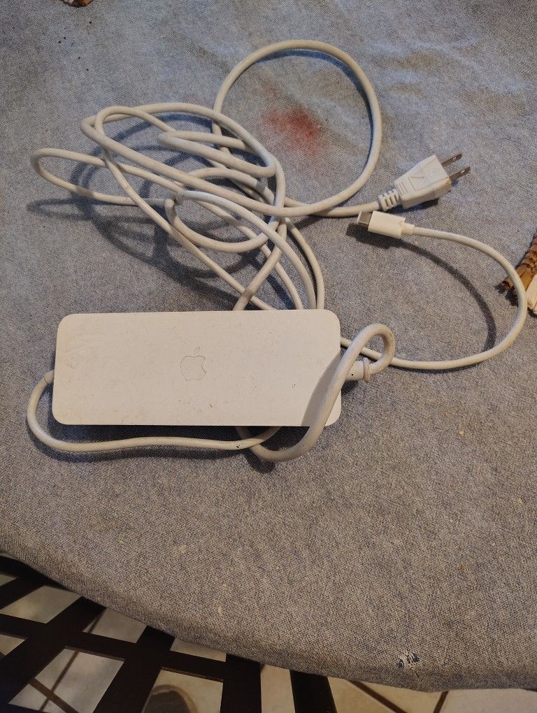 Used Apple Power Adapter For Mac Mini 85w