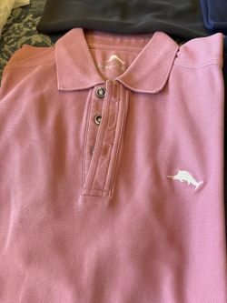 TOMMY BAHAMA Men’s Red with White Logo Half Sleeve Button Up Collar Shirt size Medium. PICKUP ONLY.