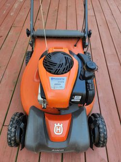 Husqvarna LC 221A 4WD Gas Lawn Mower