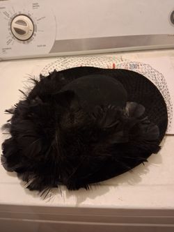 Black 100% U.S.A. Wool Feather Fascinator Hat with Veil