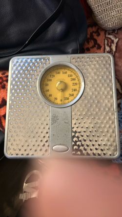 Vintage weight scale