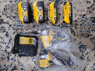 DEWALT Impact Driver Tool Set 