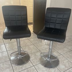 Adjustable Bar Stools (black)– Set of 2
