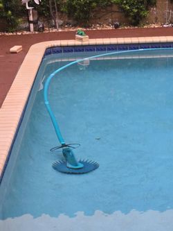 Pool vacuum, barracuda