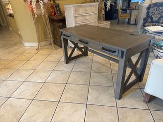Ashley Home Office Aldwin Home Office Lift Top Desk excellent condition
