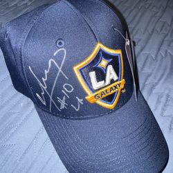 LA Galaxy Mauricio Cienfuegos autographed hat