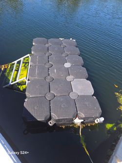 Modular Floating Dock Platform