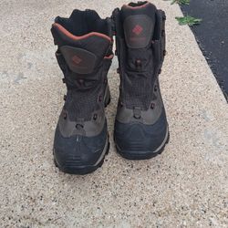 Columbia  Boots  Zize 9