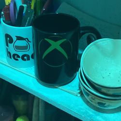 Mugs 