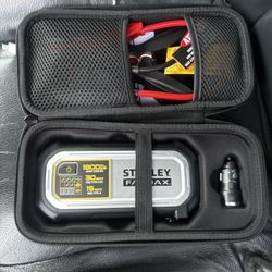 Stanley FatMax Jump-Starter