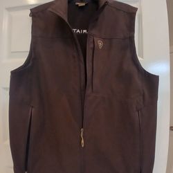 Ariat Vest Dark Maroon Size Large / Like New