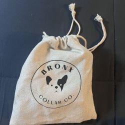 Bronx Dog Collar Air Tag