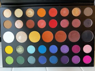 Morphe x James Charles Palette - Like New, Pro Artist Owned