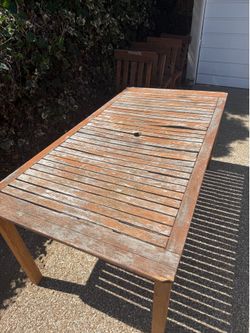Outdoor Table & 4 Chairs