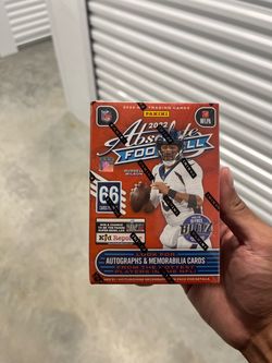 2022 Panini Absolute Football Blaster Box