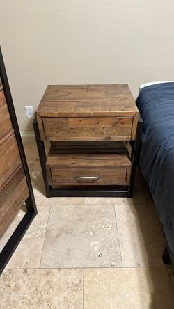 Bedroom set