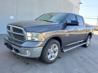 2015 Ram 1500 4x4 diesel 3.0L Clean Title