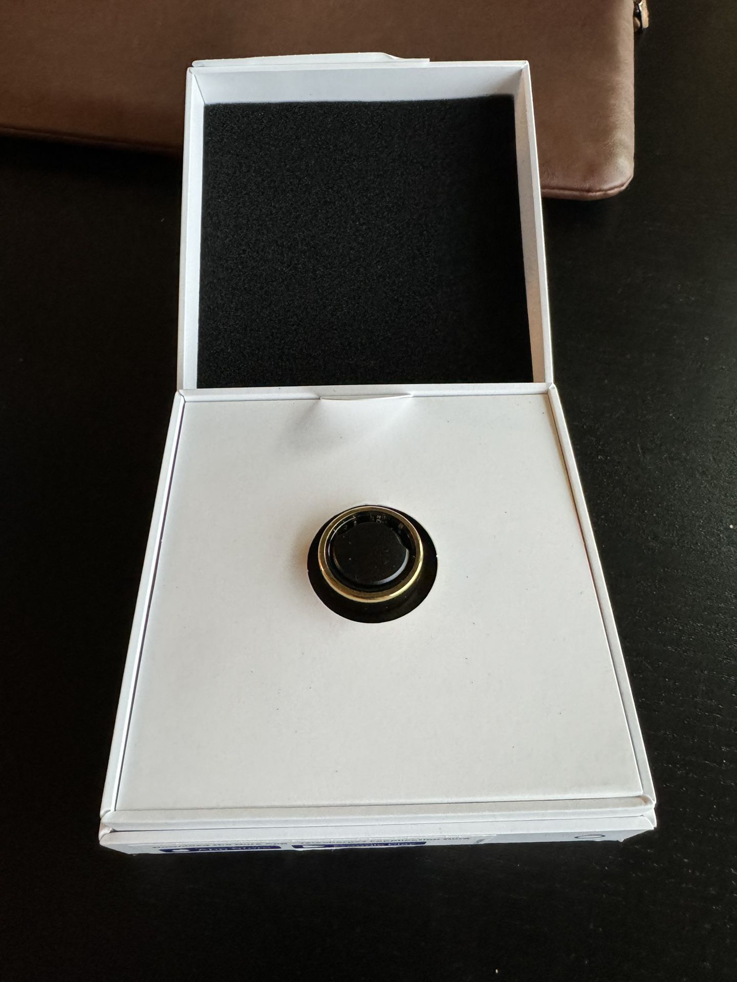 Brand new size 8 Oura ring gen 3 horizon - Gold
