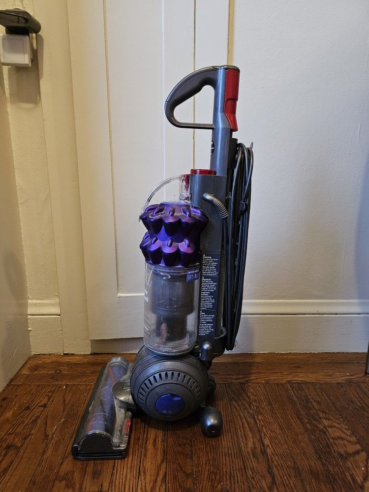 Dyson DC50 Small Ball "Animal" Vacuum Cleaner Used In Good Condition
