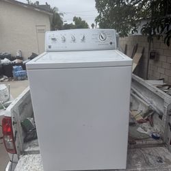 Two Laundry Dryer And Washer 