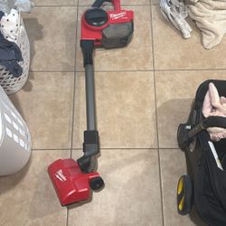 Milwaukee Vacuum