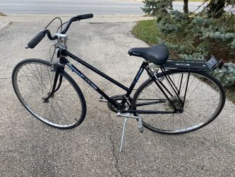 Vintage Schwinn 27" Cruiser Bike