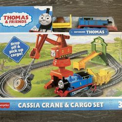 New Thomas and Friends Crane and Cargo Set