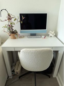 Office table