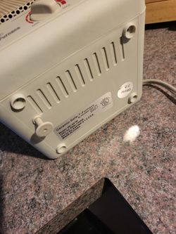 Pelonis Safe-T-Furnace 1500 W Portable Ceramic Space Heater and Fan HC-441W  for Sale in Coventry, RI - OfferUp