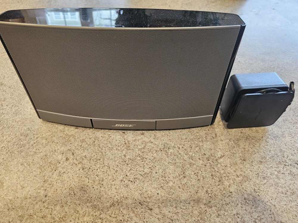 Bose SoundDock Portable Speaker