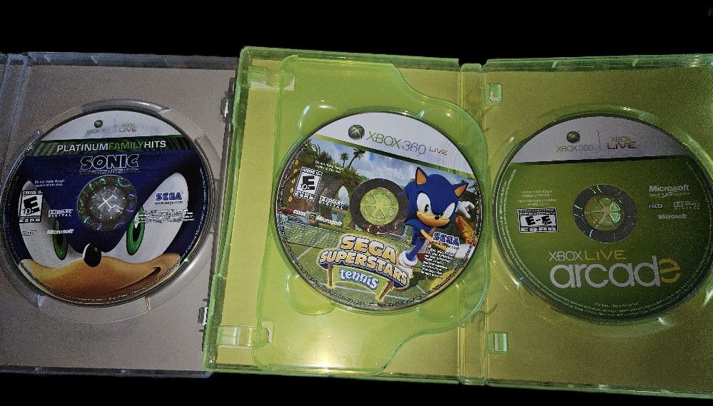 XBOX 360 SONIC AND ARCADE GAME AND SONIC TENNIS