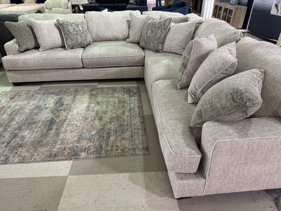 AP🎉 Soft Microfiber 3-Piece Sectional Couch// Financing & Delivery