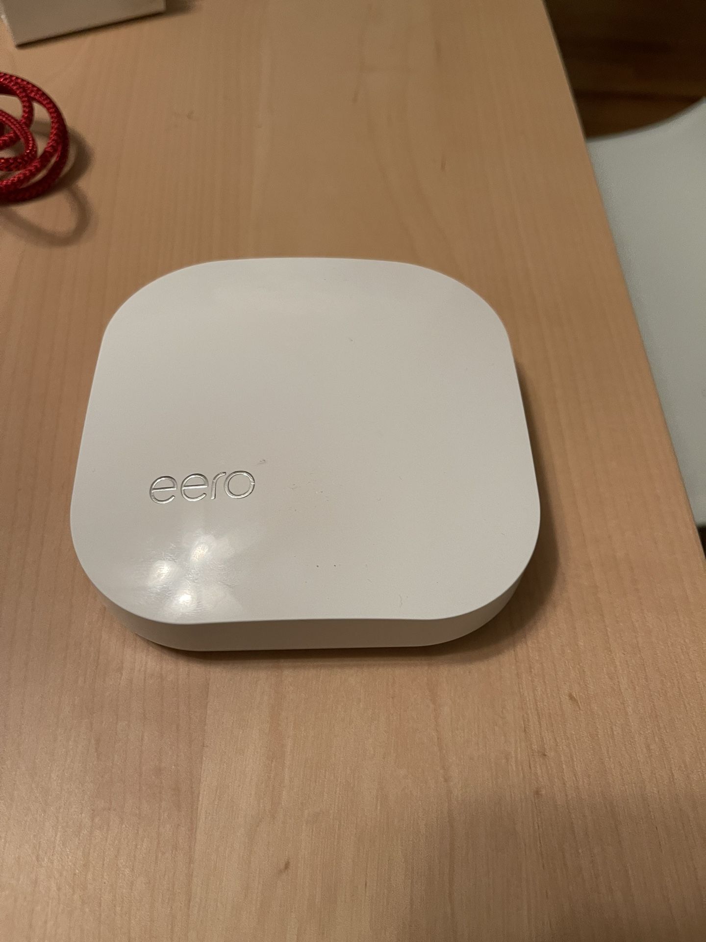 Eero Pro v2 - Wirelessly Router/Gateway