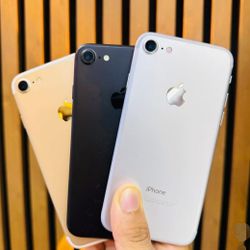 iPhone 7 Unlocked With Warranty 
