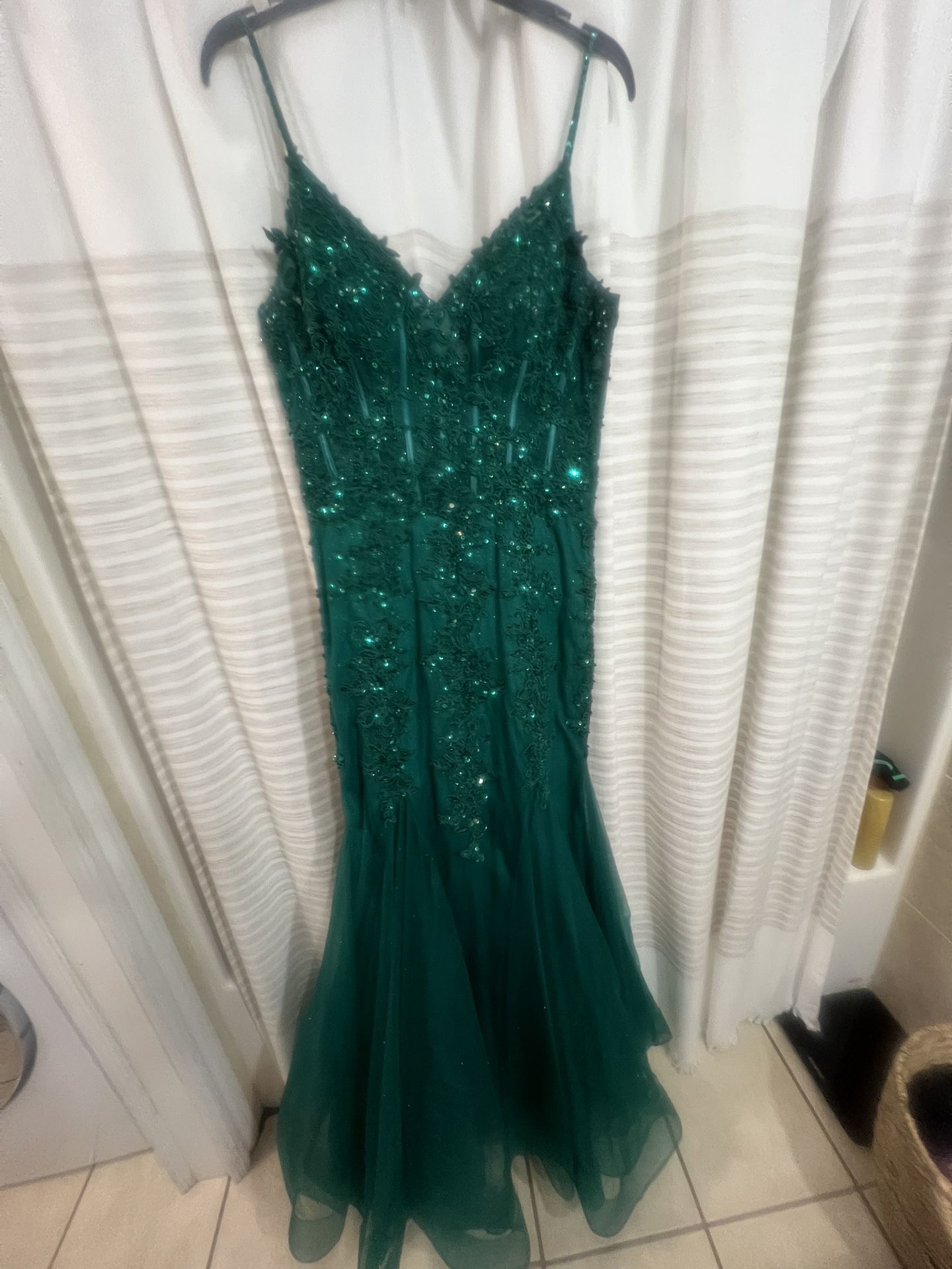 Esmerald Green Dress 