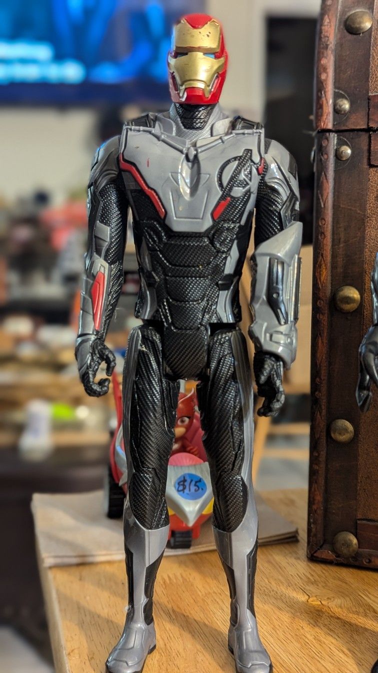  Marvel   12 in Figure "EACH" $15.0