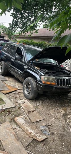 2004 Jeep Cherokee