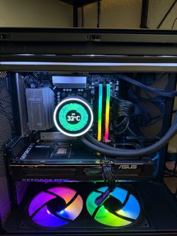 High-End Gaming PC – Ryzen 7 9800X3D + RTX 5080 | ASUS