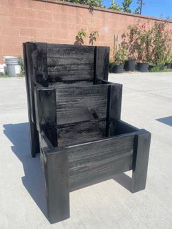 Wooden planter