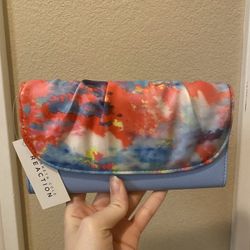 Women’s Blue Multi Splash Clutch Wallet 