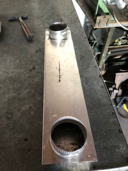 Dryer vent expanding duct