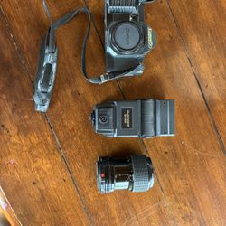 Canon T70 35mm Camera