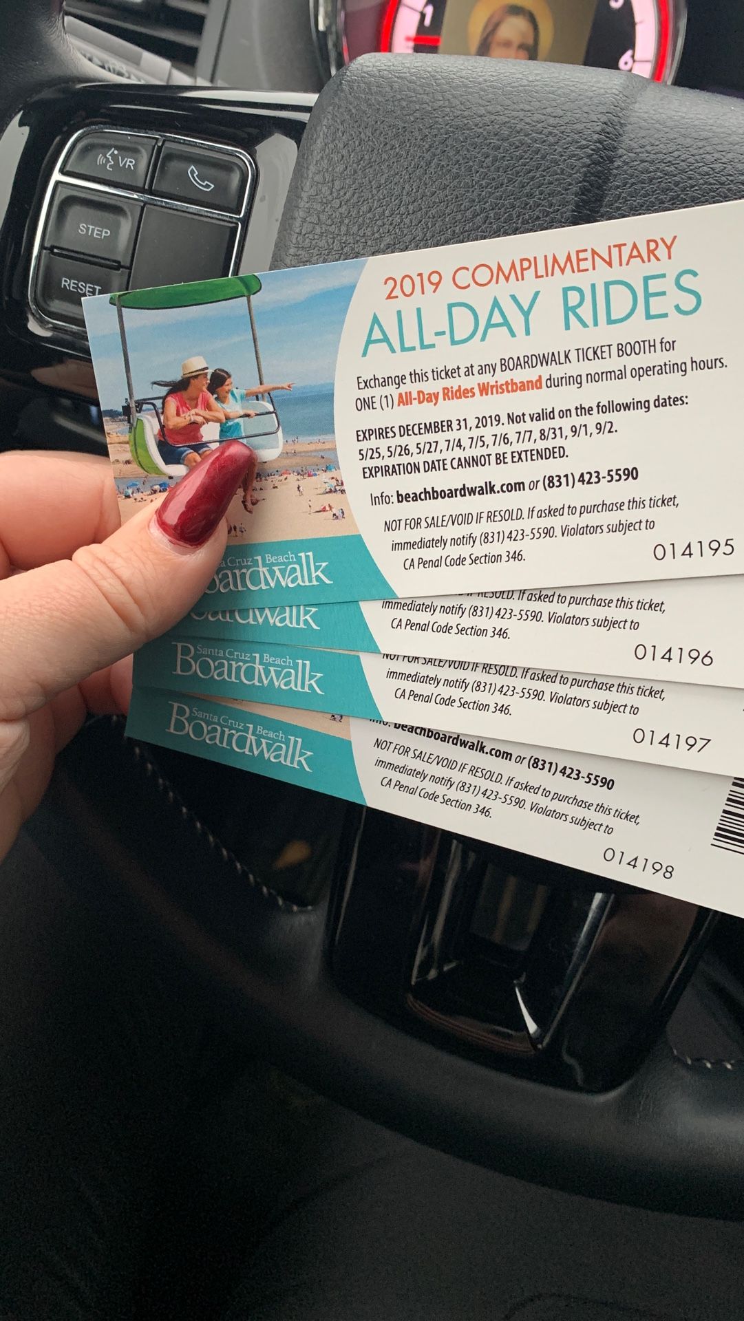 Santa Cruz tickets