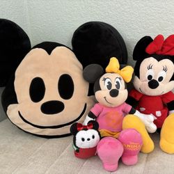 Lot of Disney Mickey Minnie Mouse Pillow Plush Stuffed Animals 