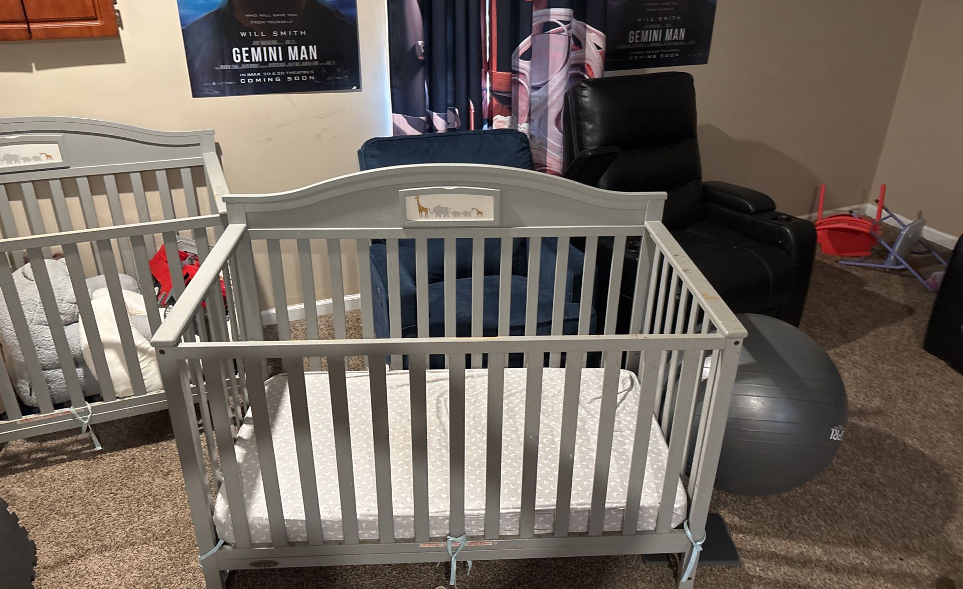 Baby crib