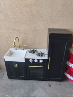 Play wood kitchen