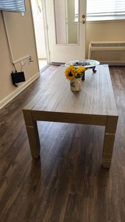 Free Coffee Table