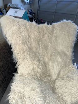 Cream Faux Fur chair